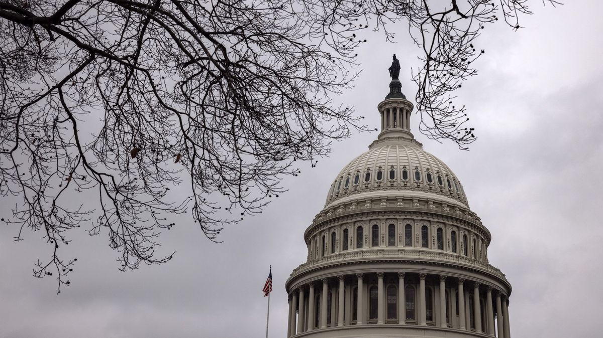 Americký Senát schválil návrh zákona o pomoci Ukrajině, Izraeli a Tchaj-wanu